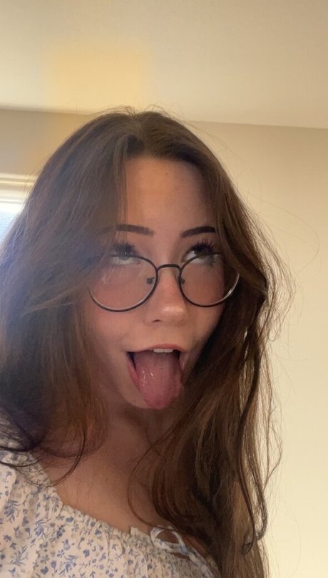 AliciaJade model nudes pics