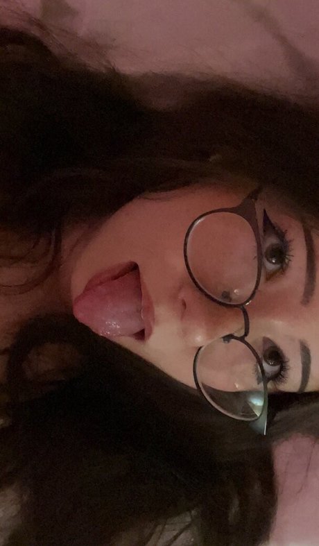 AliciaJade hd pornstar gallery