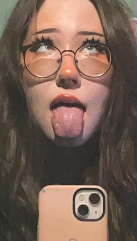 AliciaJade hot pornstar pics