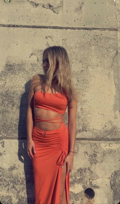 sexygirllxoxo star nude pic