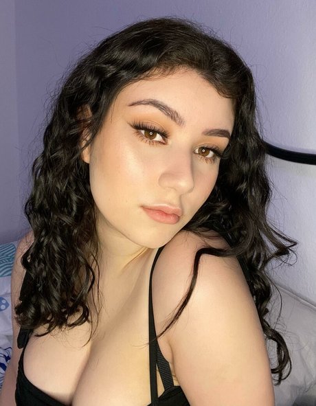 Yazzi hot pornstar images