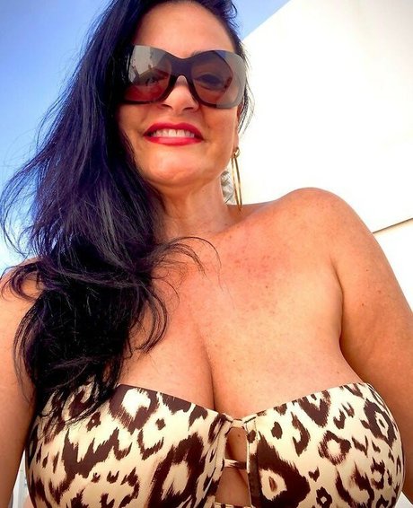 Angela Cavagna porn star gallery