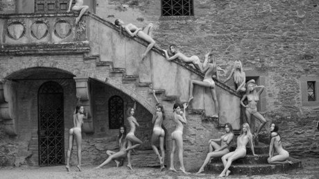 slinky adv nudes actress gallery