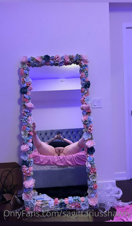 sagittariusshawty model nude pic