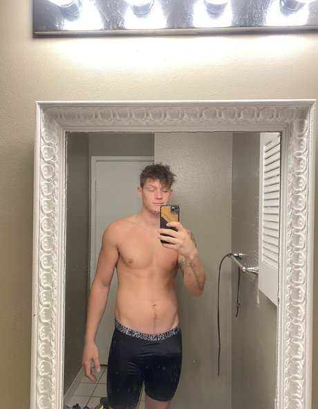 mature slut onlyfans free naked gallery