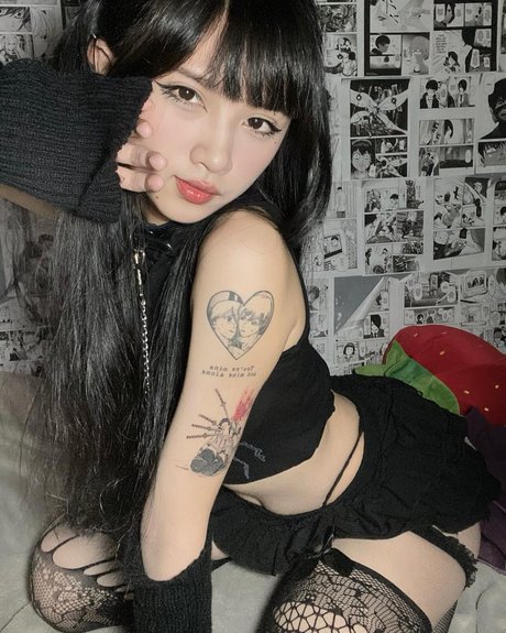 sorrylylyy pornographic star pic