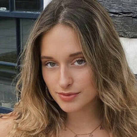 sydneyrepole pornstar nude img