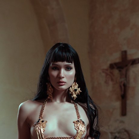 Saich0tic free actress picture