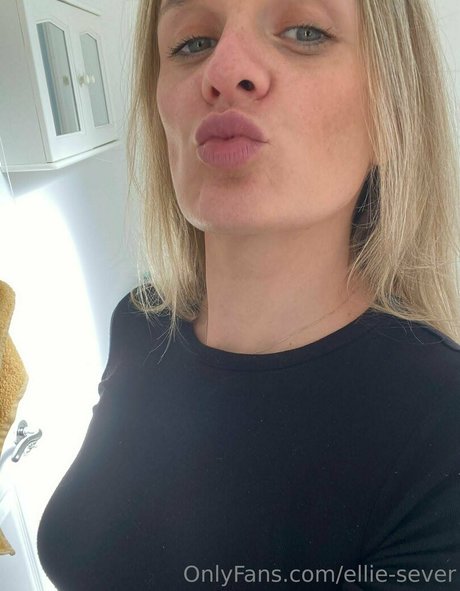 ellie sever nice actress image