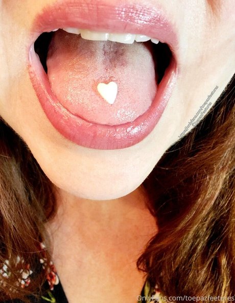 toepazfeetures pornstar nude photo