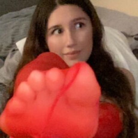 smolclingygf exclusive model pic