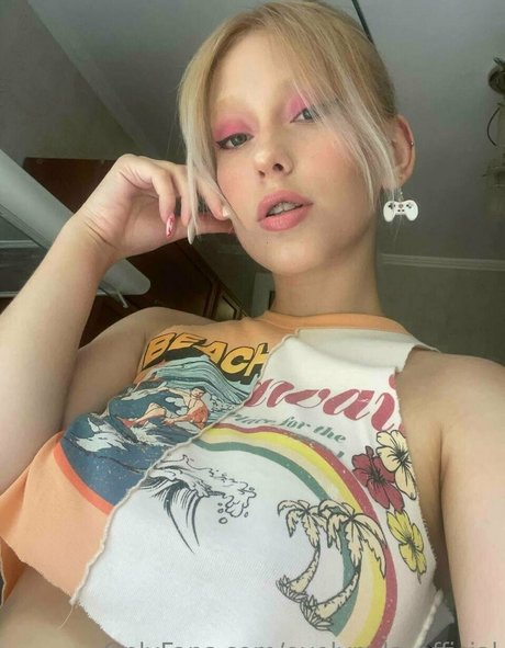 ovelymila official free model photos