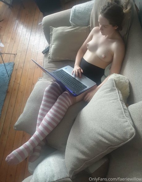 faeriewillow actress pictures