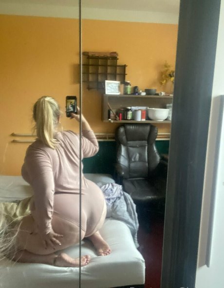 bootyassgirl sexy star images