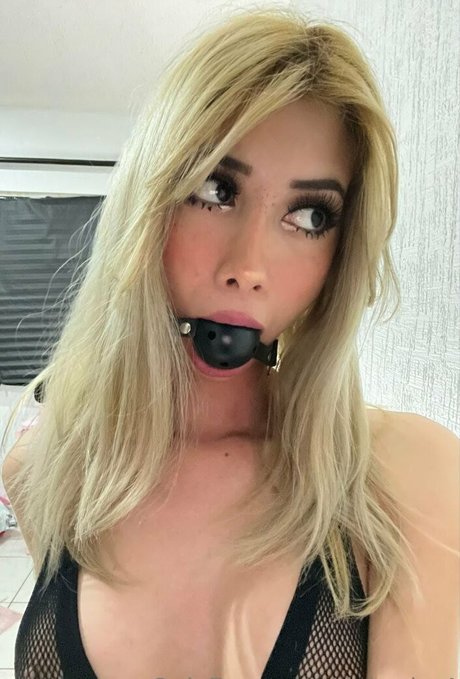 Deborha4 nudes star image