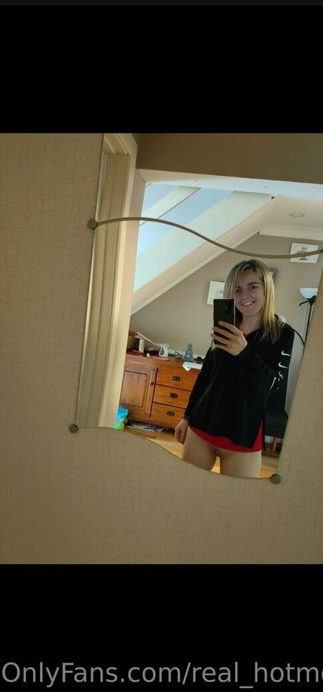 hot1989mom high quality star img