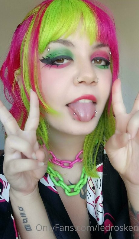 nyxie ledros model pretty pics