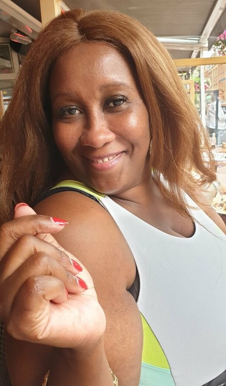 mc joris nude model image