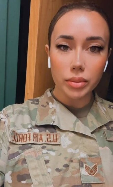 hayla gram model nice photo