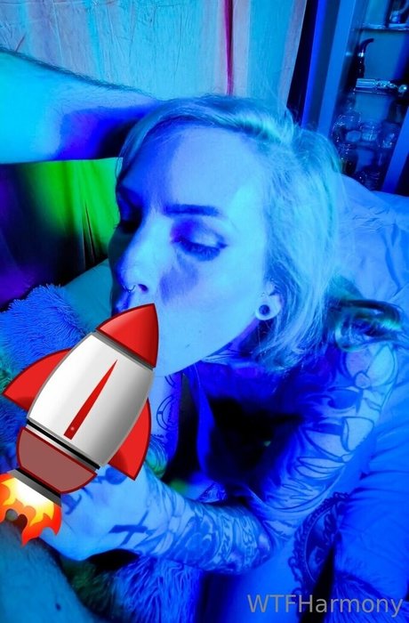 WtfHarmony pornstar naked img