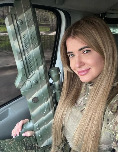 Anna Ilyasova star erotic img