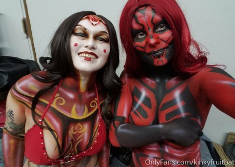 kindlyfruitbat model beautiful picture