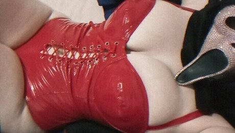 Rachael Mizak naked model image