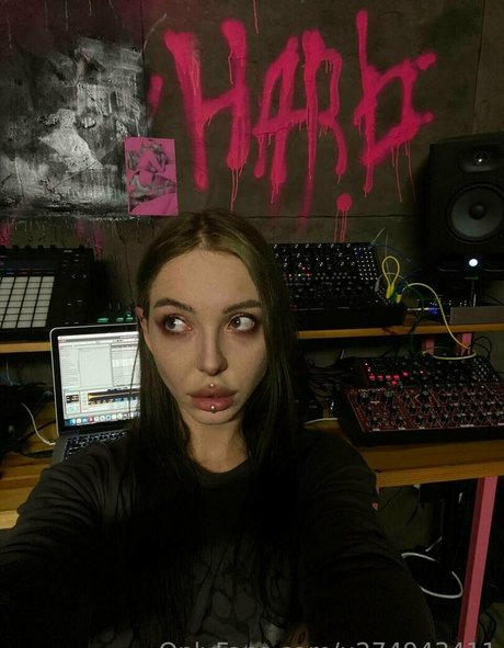 lacydeexxx nude pornstar pics