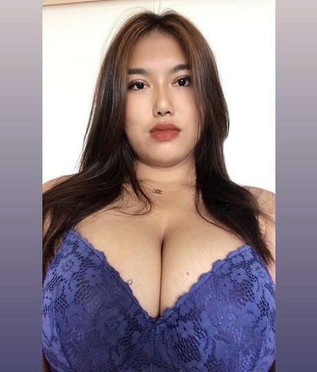 Thanaporn model archive