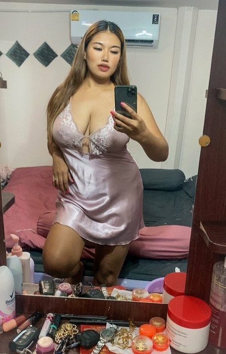 Thanaporn pornstar beautiful images