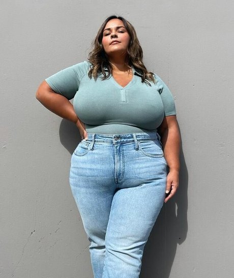 Nicole Denise Johansson nice star archive