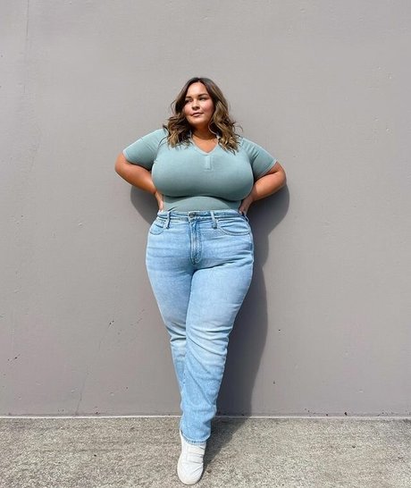 Nicole Denise Johansson pornographic star pictures