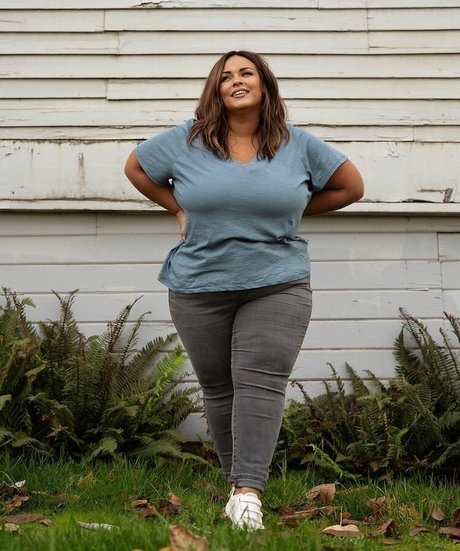 Nicole Denise Johansson beautiful actress galleries