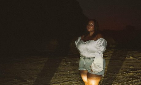 skinny blonde milf onlyfans sexy galleries