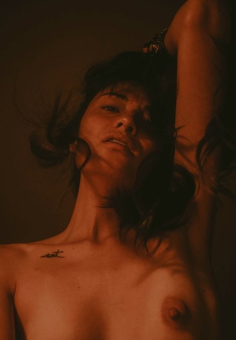 Charry Jin star exclusive photos