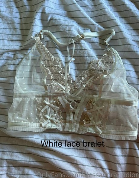 alessandra jadior model photo