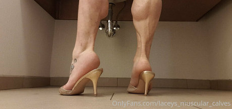 laceys muscular calves model nice pic