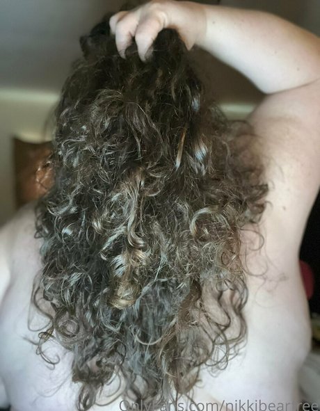 nikkibearfree star erotic photo