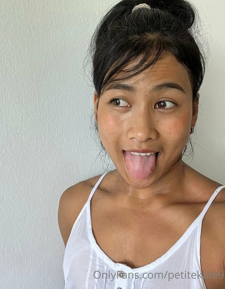 petitekate9 model photos