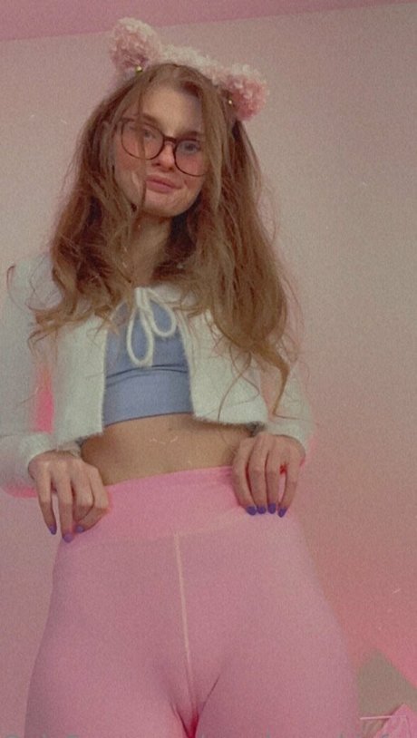 candycookiefree pornstar beautiful picture