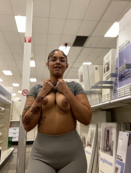 Safarii sex star pics