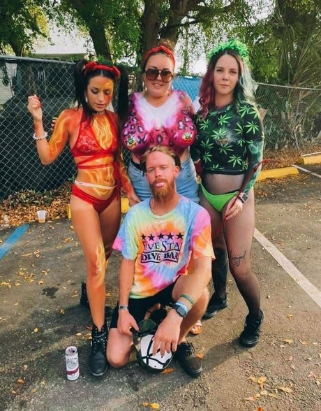 Gabb Ferraro model hot images