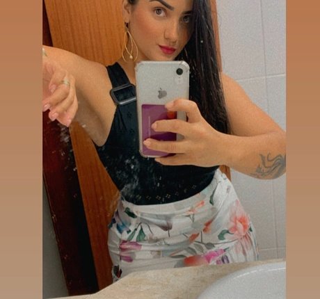 Gabriela Batista Torres exclusive star pics