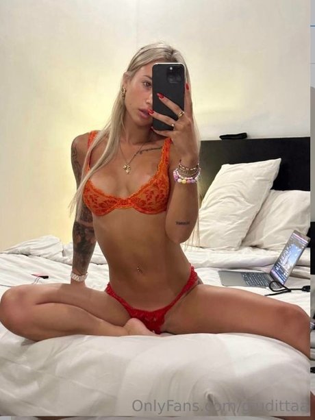 Judit Giudittaa Jucmis pornstar free images