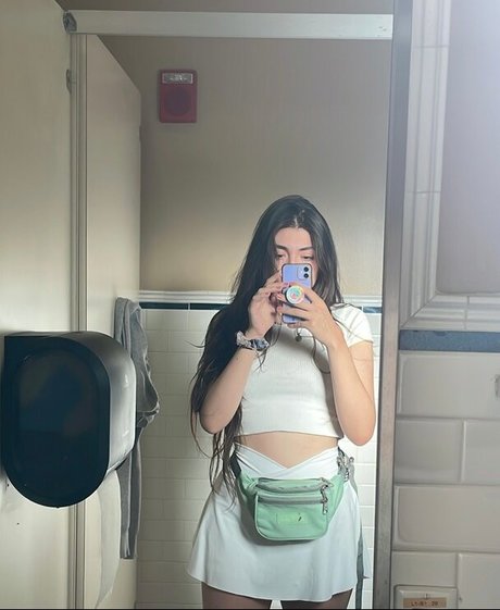 Lofiluvasmr porn star pic