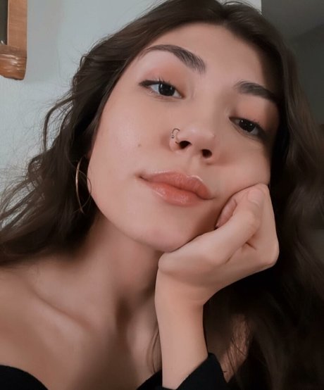 Lofiluvasmr pornstar beautiful image