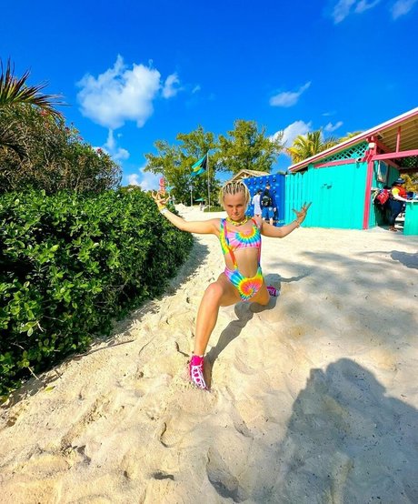 Jojo Siwa porn actress img