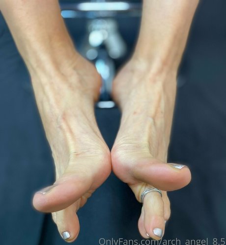 arch angel 8 5 sexy pornstar pictures