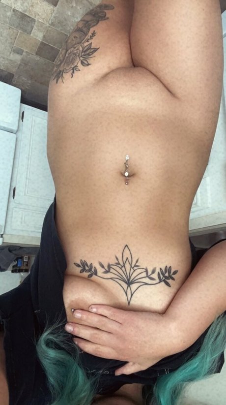 doseofdel pornstar img