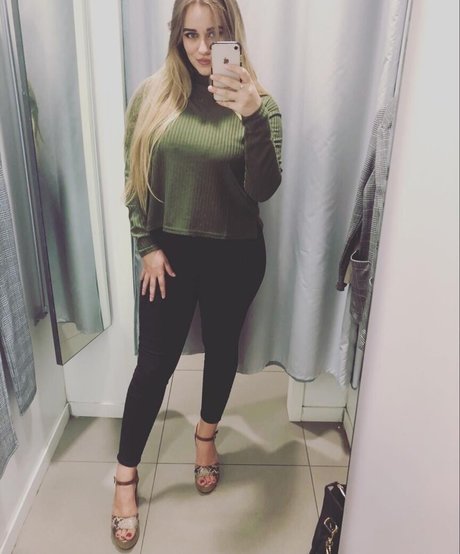 cosplay masturbation onlyfans beautiful porn pic